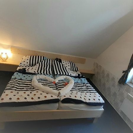 Apartmany Pod Marianskymi Schody Albrechtice v Jizerskych horach Extérieur photo
